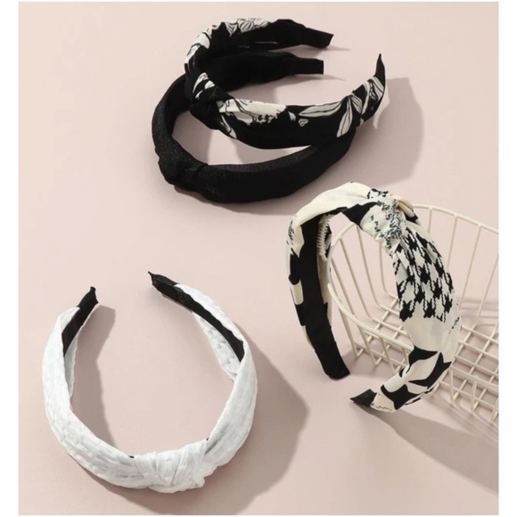 Classic Minimalist Knot Headband - Picture 2 of 3